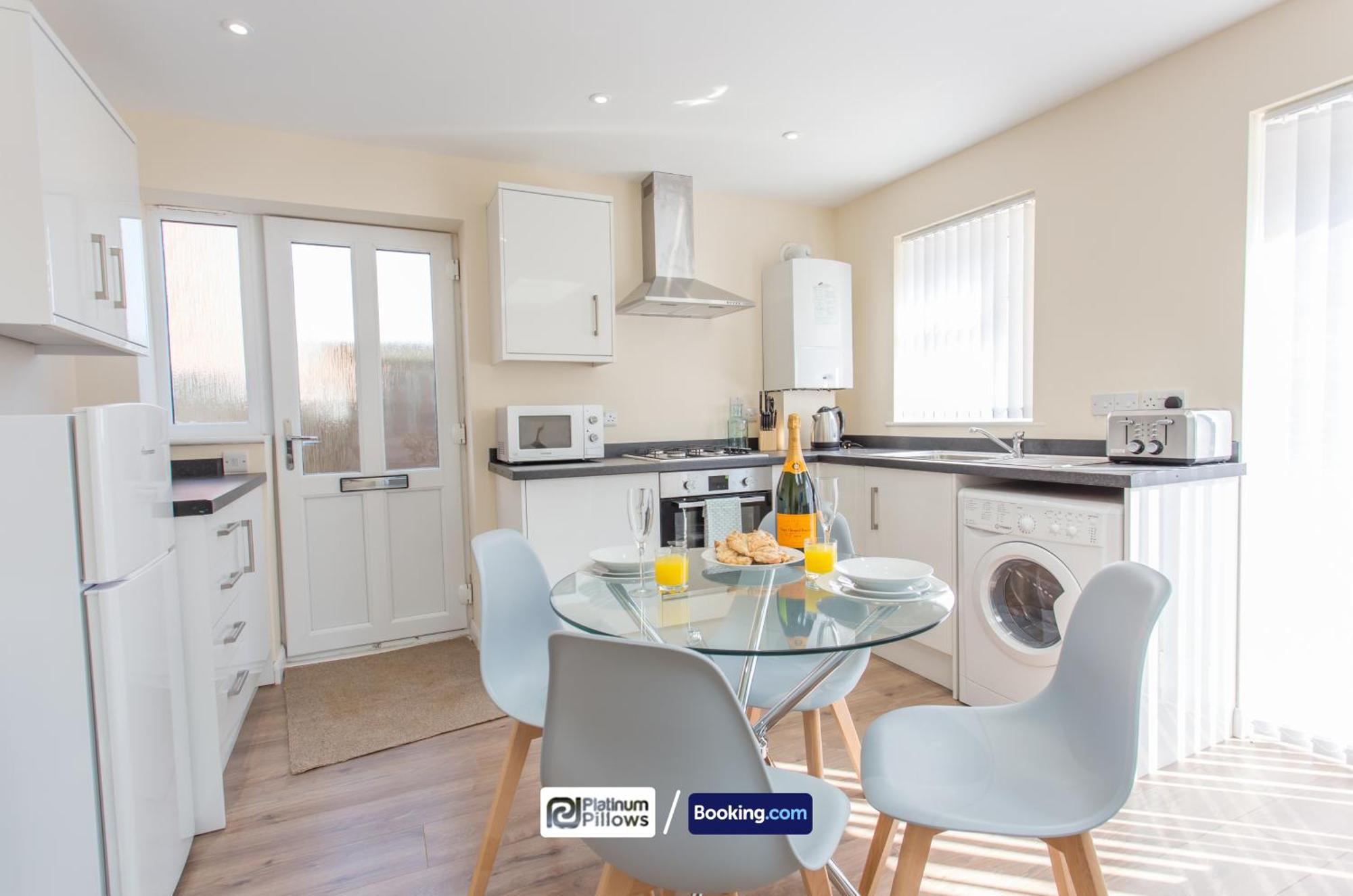 Modern Oxford 2 Bedroom Apartments, Near John Radcliffe Hospital, Weekly & Monthly Deals מראה חיצוני תמונה