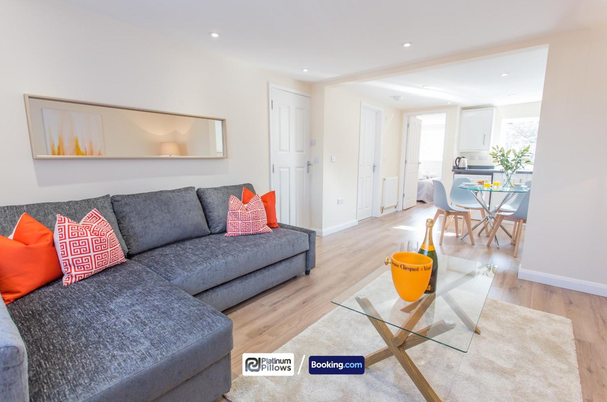 Modern Oxford 2 Bedroom Apartments, Near John Radcliffe Hospital, Weekly & Monthly Deals מראה חיצוני תמונה