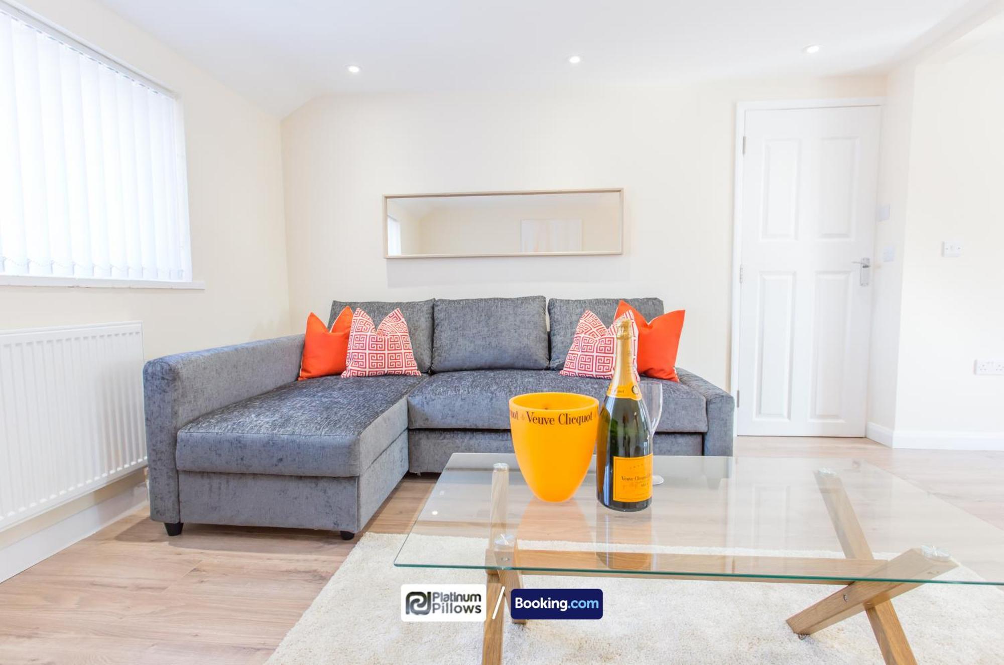 Modern Oxford 2 Bedroom Apartments, Near John Radcliffe Hospital, Weekly & Monthly Deals מראה חיצוני תמונה